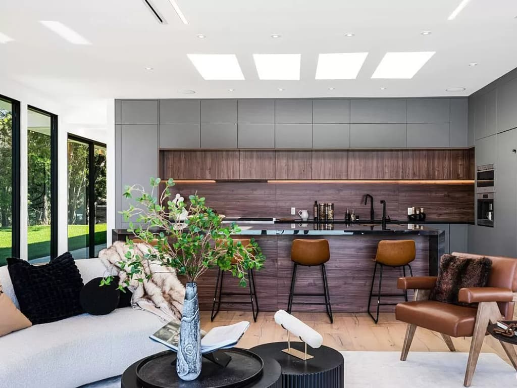 Monarch Modern - Image 17