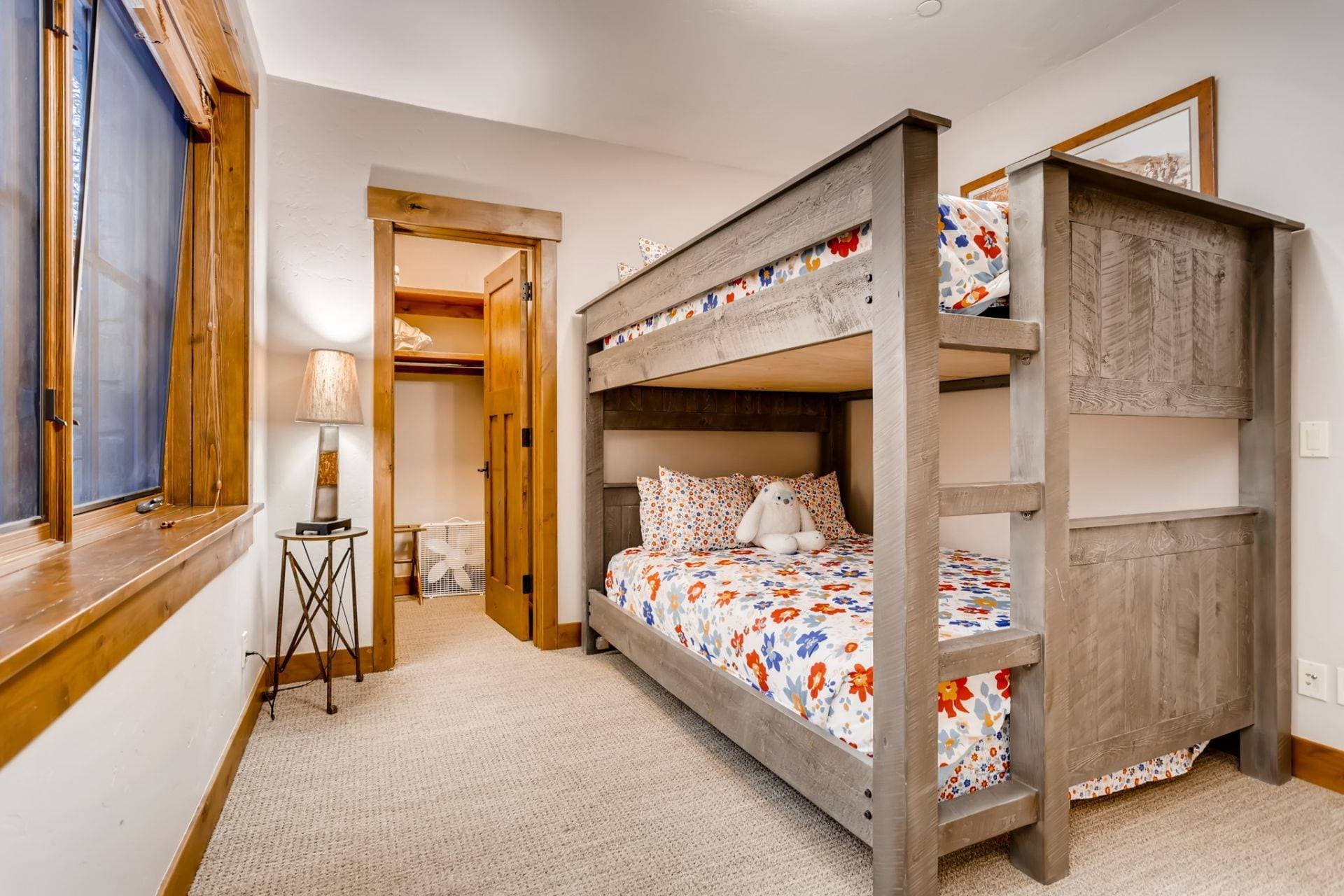 Snowy Pines House - Image 22