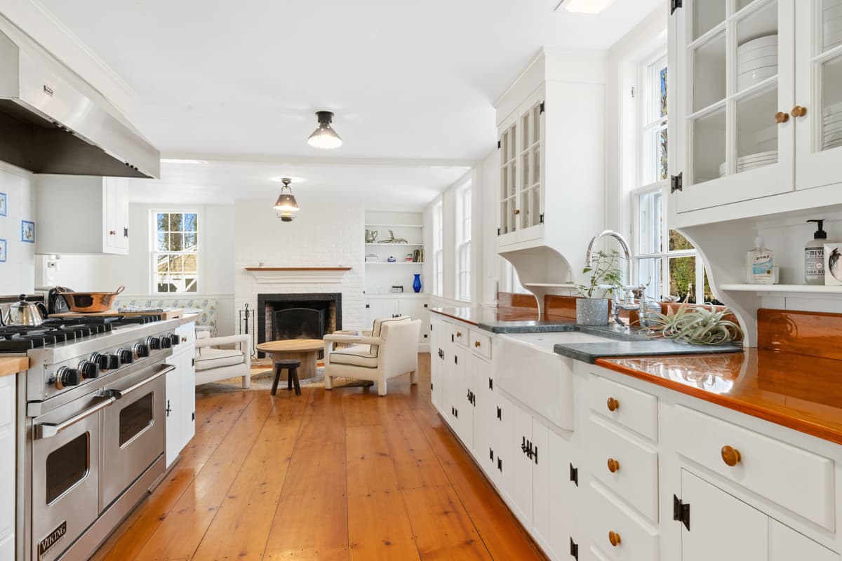 Port Manor - Image 9