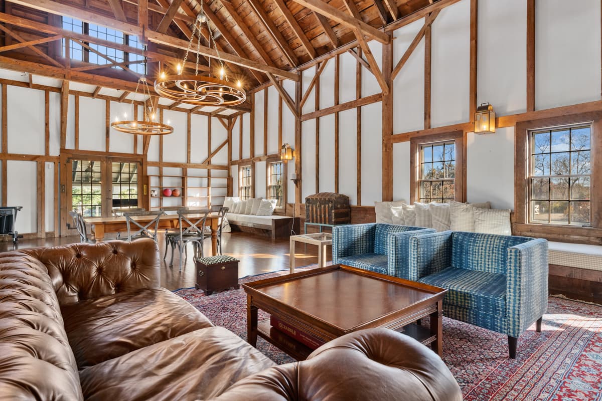 Port Manor - Image 50