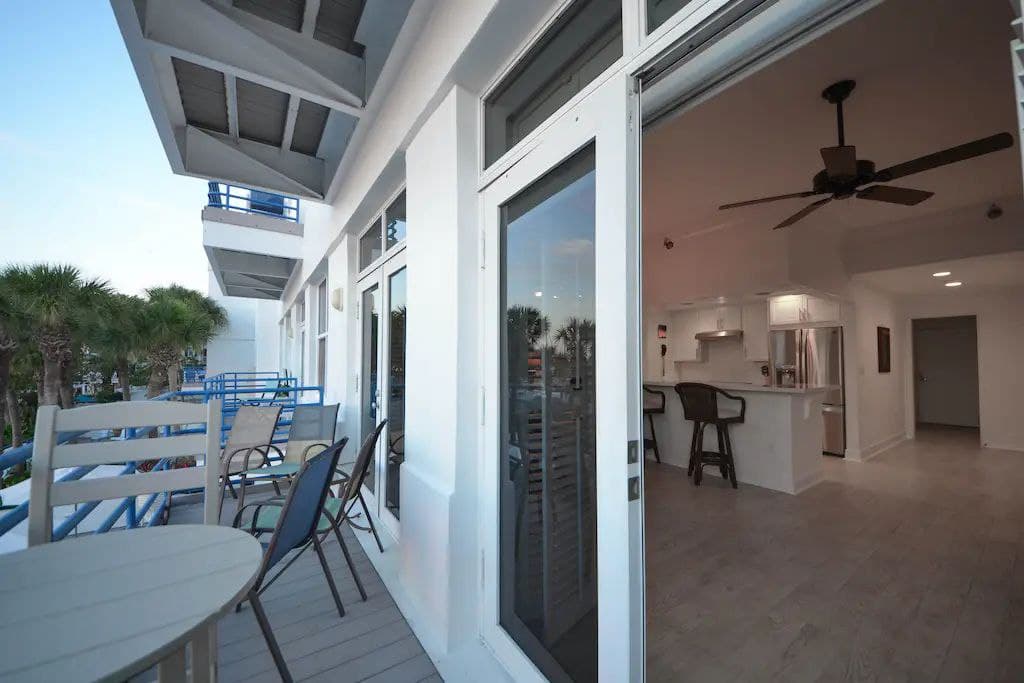 Sunset at Harbour Place - Image 25