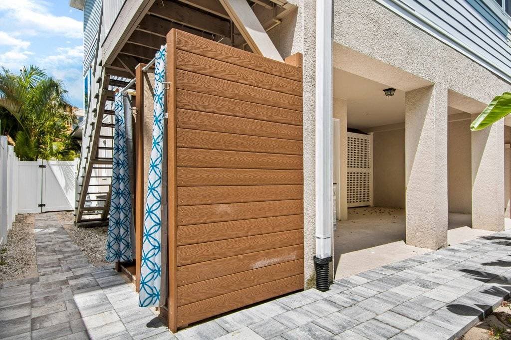 Tides Beach House - Image 3