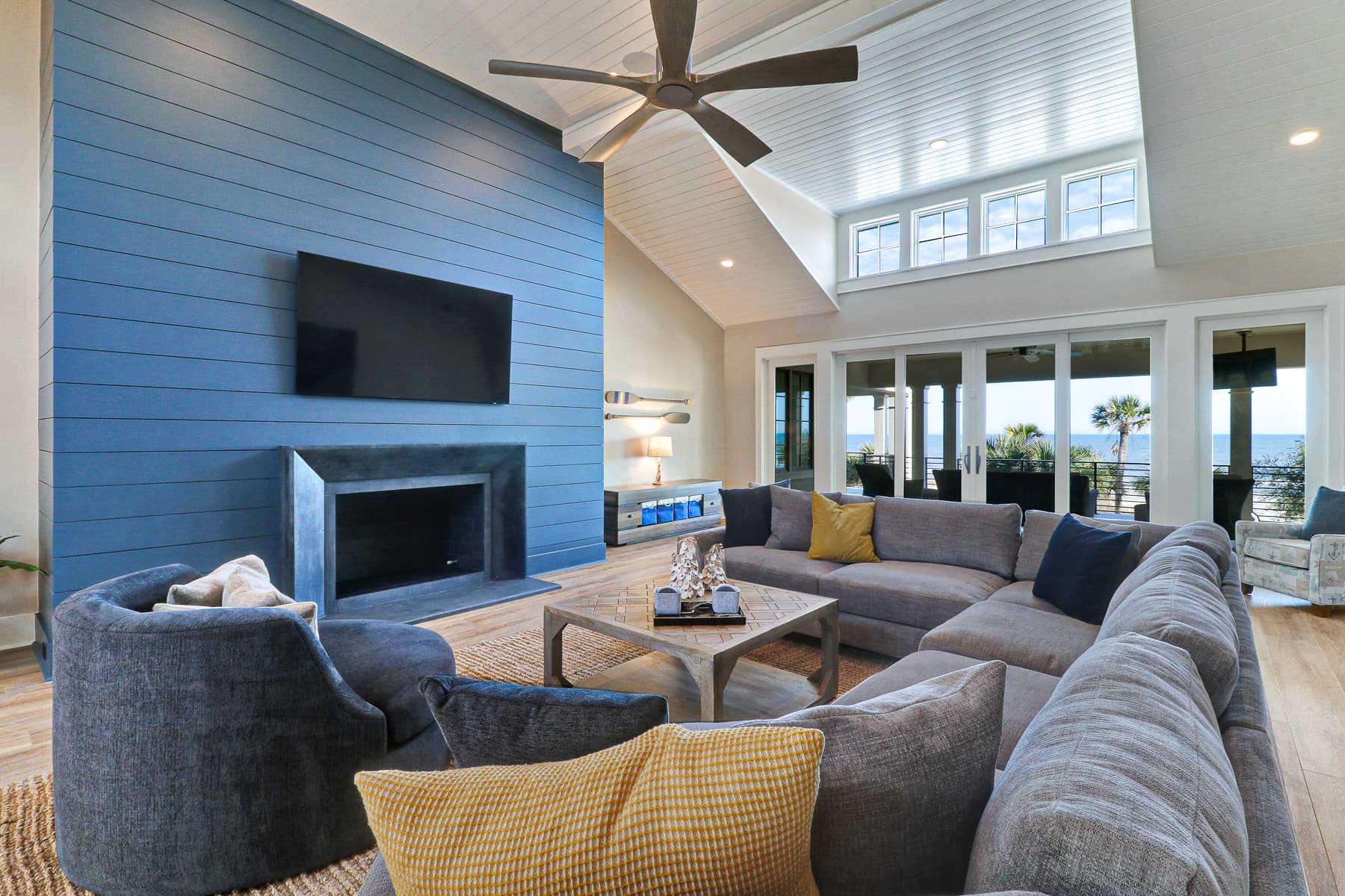 Armada Hideaway - Image 23