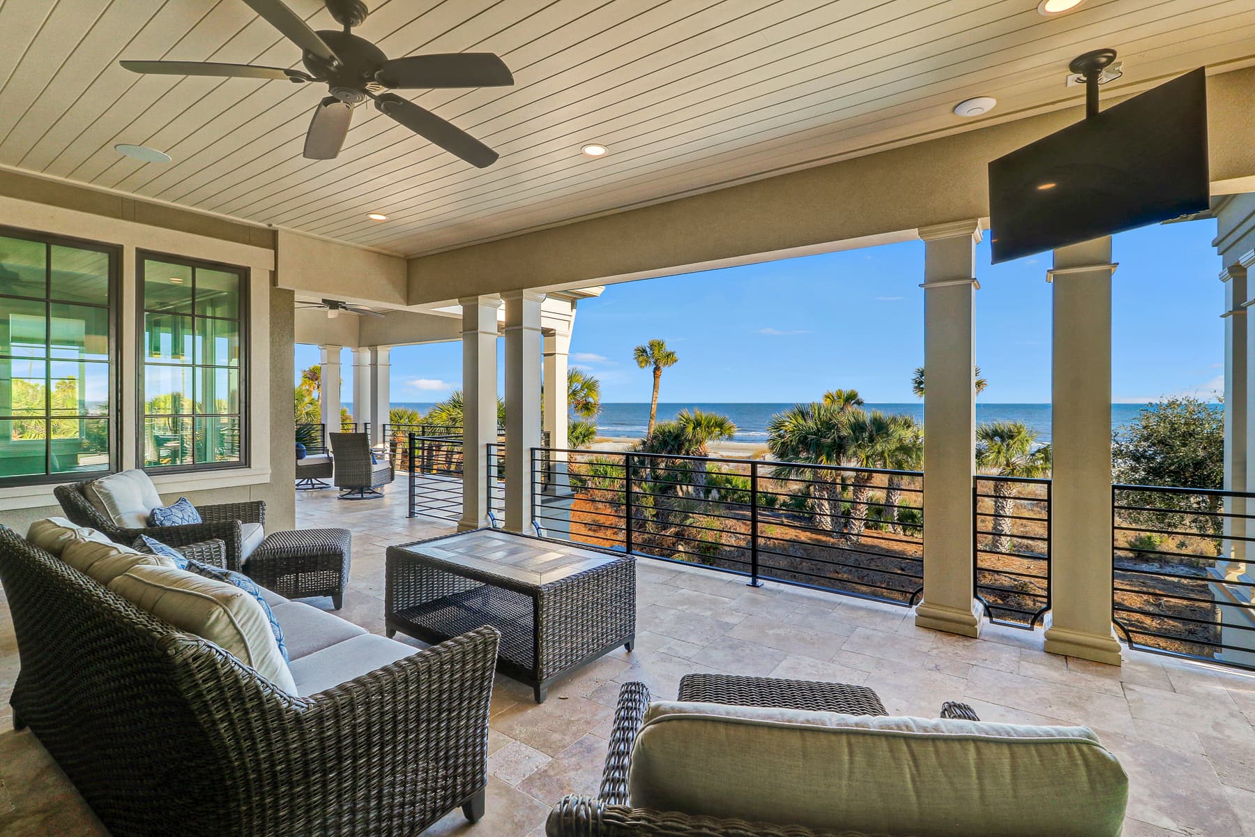 Armada Hideaway - Image 29