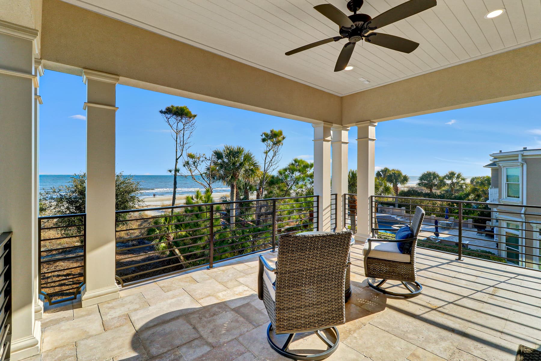 Armada Hideaway - Image 36