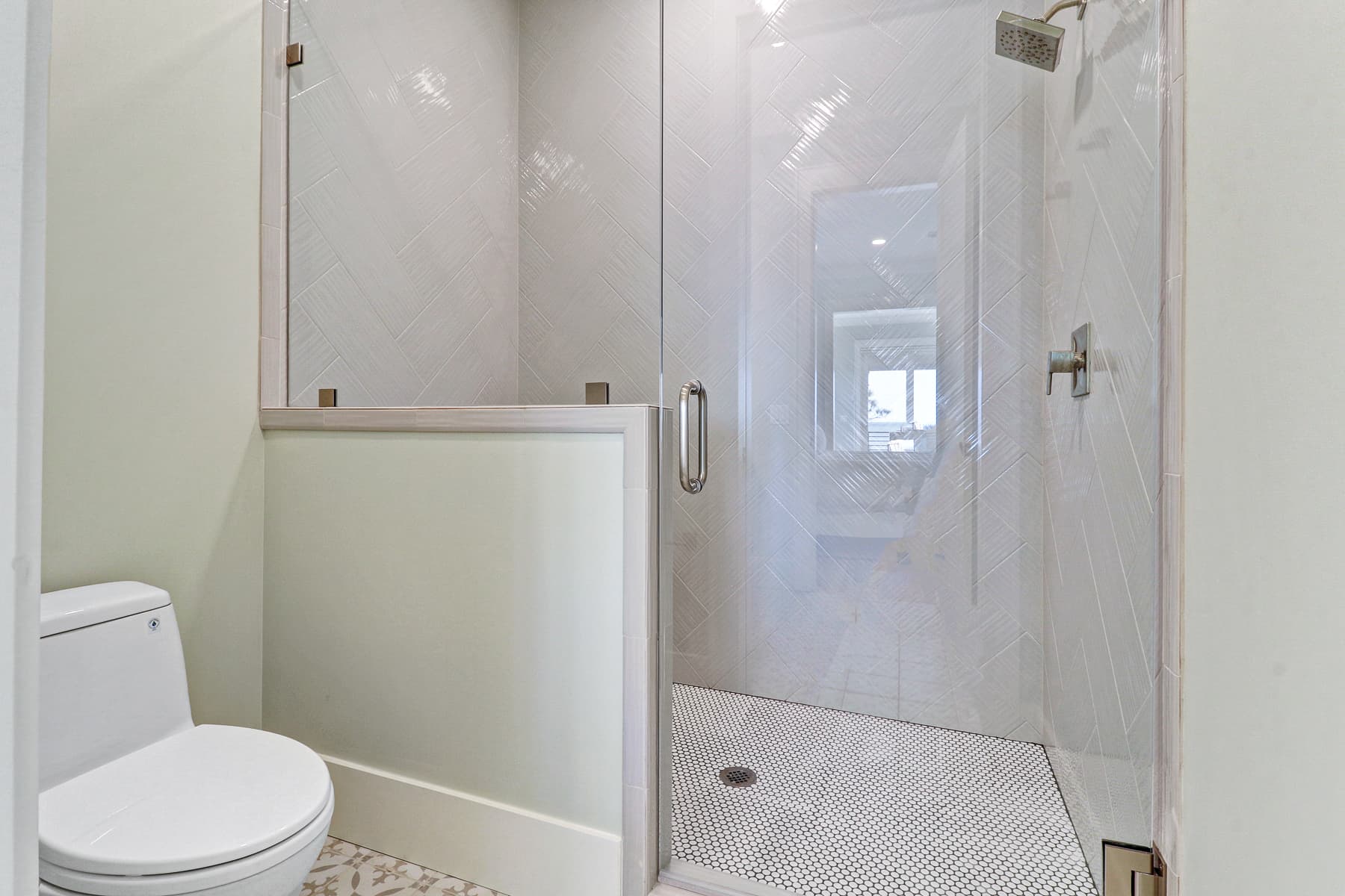 Armada Hideaway - Image 38