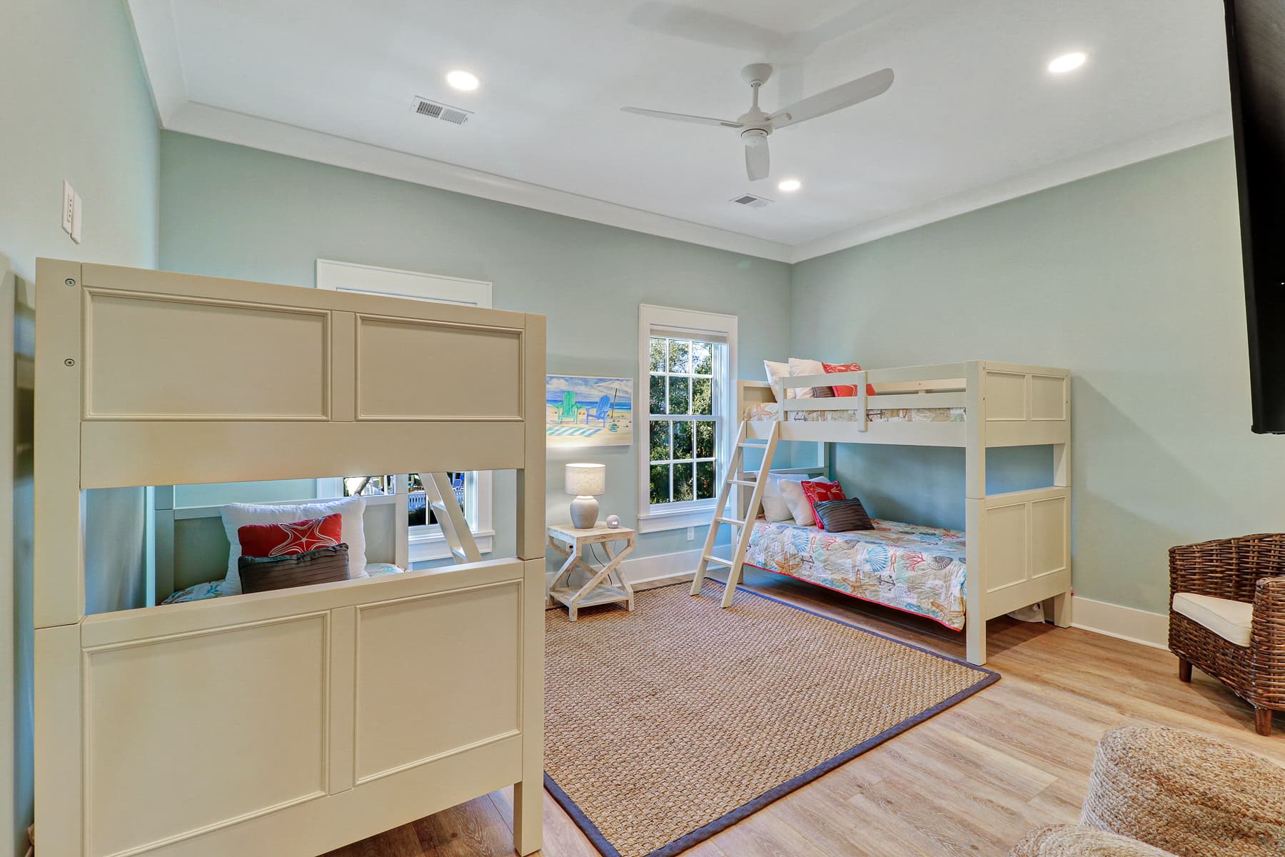 Armada Hideaway - Image 49