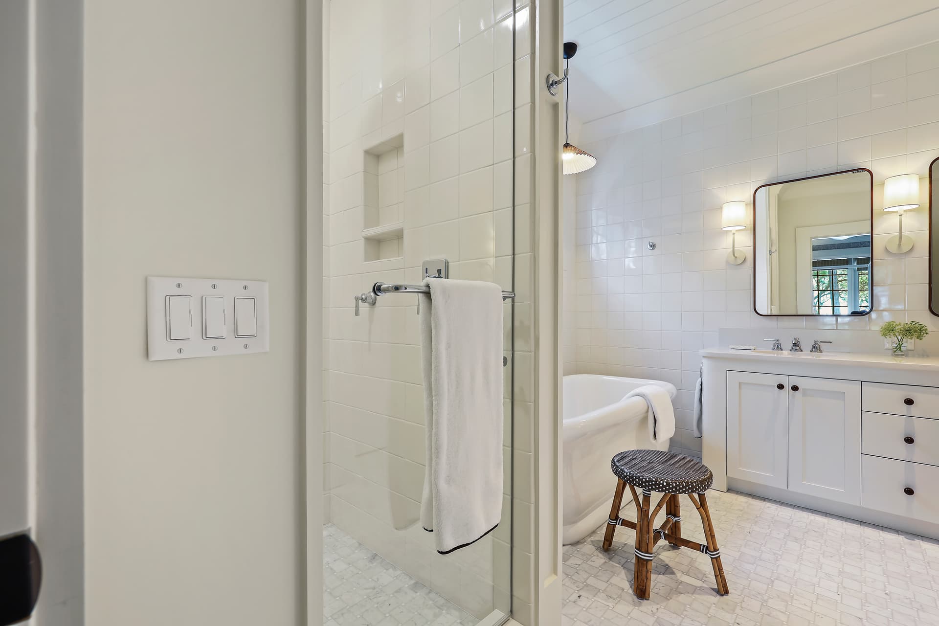 Cassina Sands - Image 45