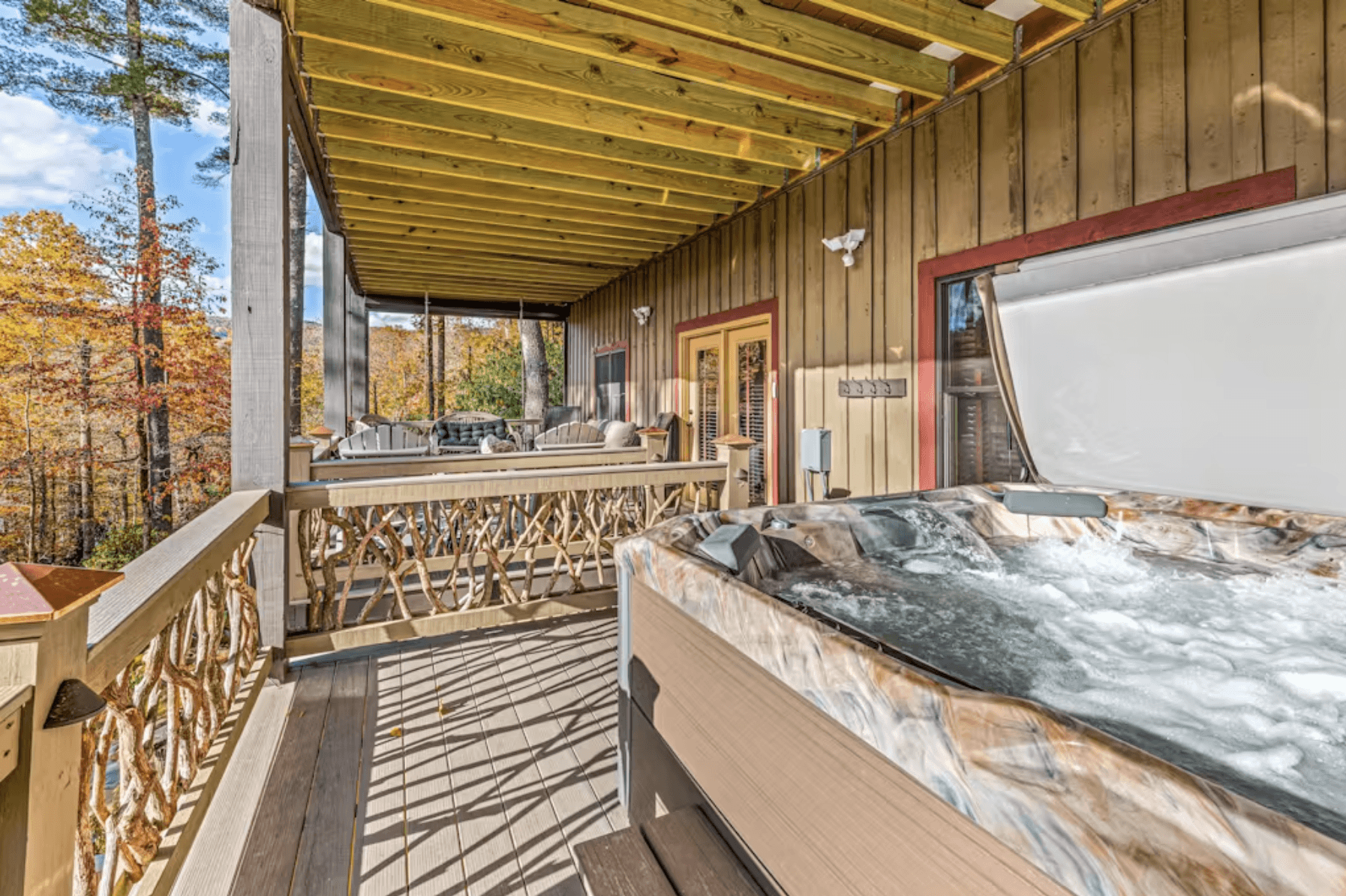 Sapphire Elegance - Image 3