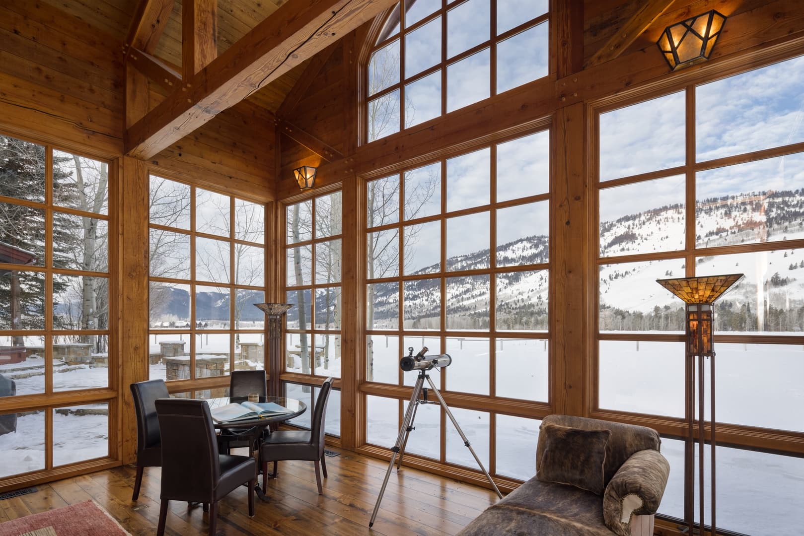 Bright Bear Lodge - Image 2