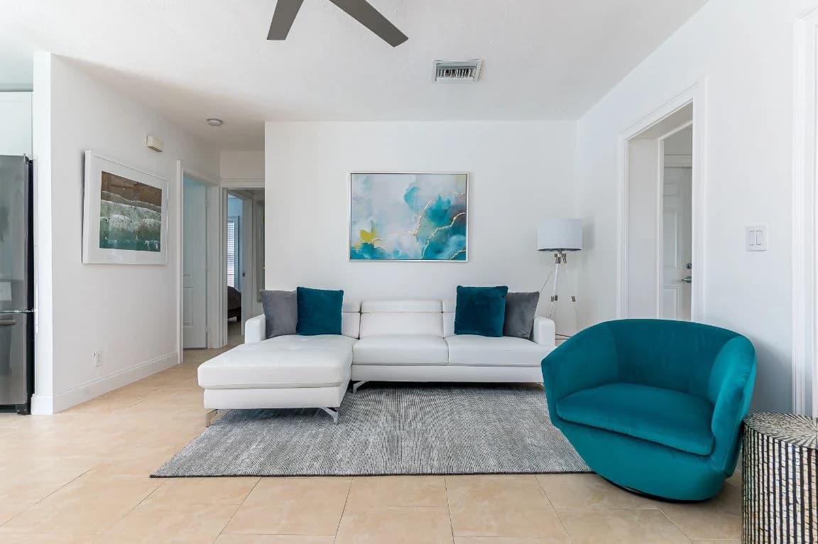 Chapel Hill House - Image 6