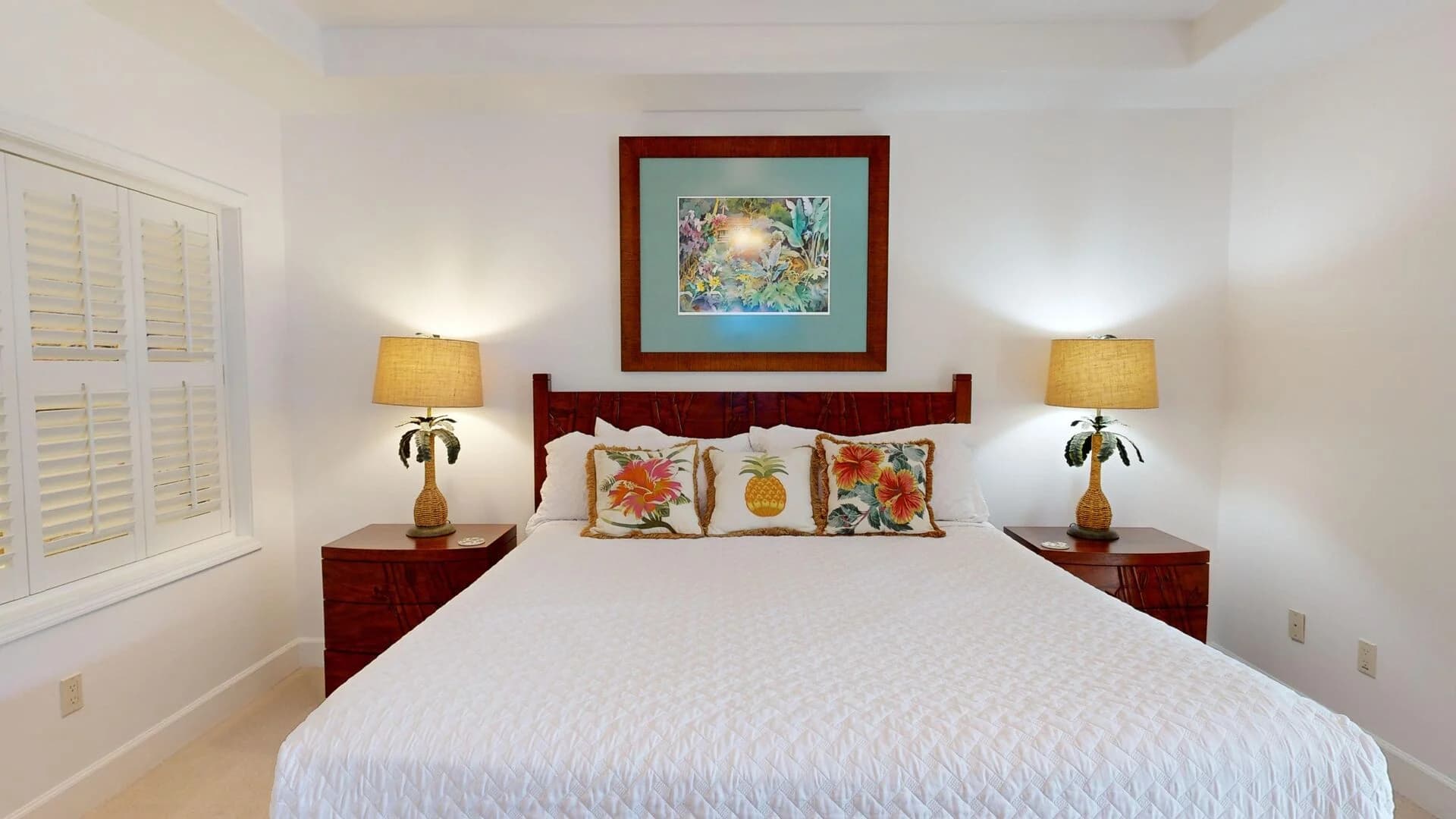 Pineapple Hale - Image 14