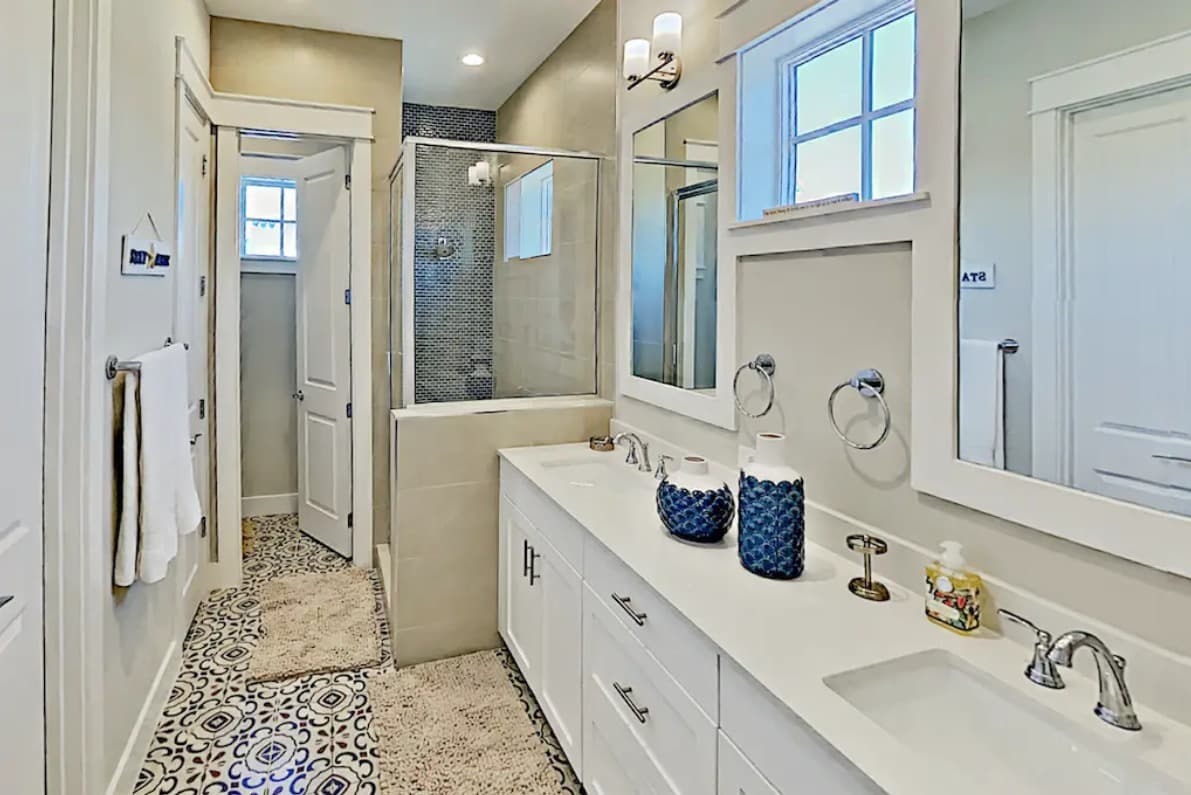 Belle Beach Home - Image 3