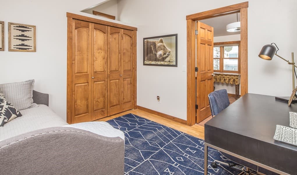 Little Coyote #2573 - Image 24