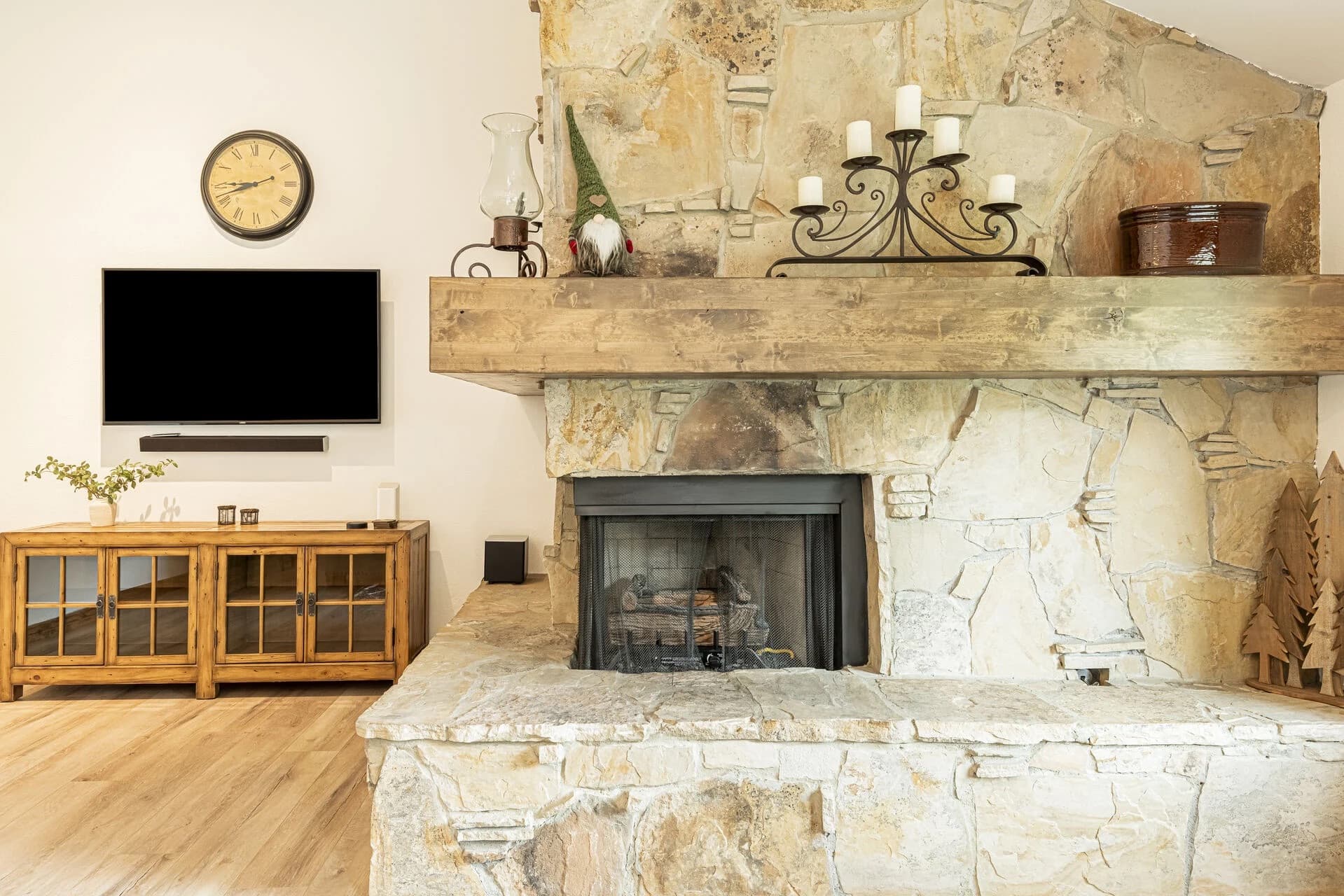 Fawngrove Woodland Escape - Image 4