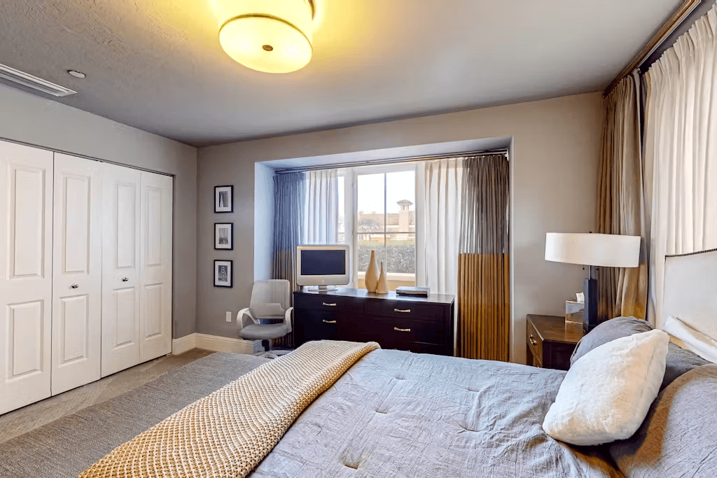 Belle Harbor Charm - Image 20