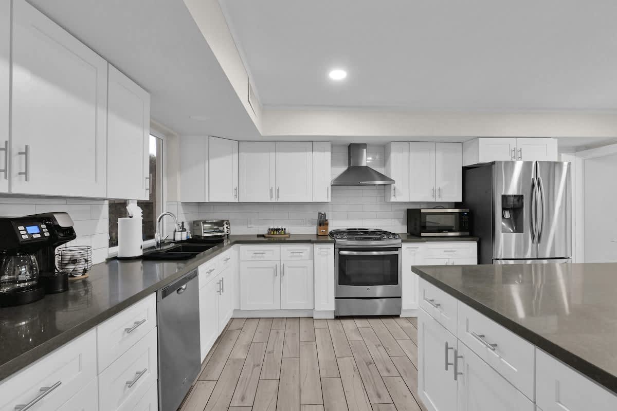 Sunkist Sanctuary - Image 24