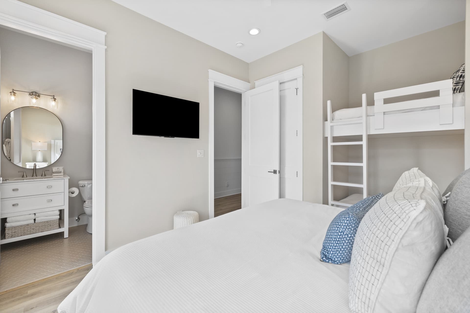 Idyll Time - Image 42