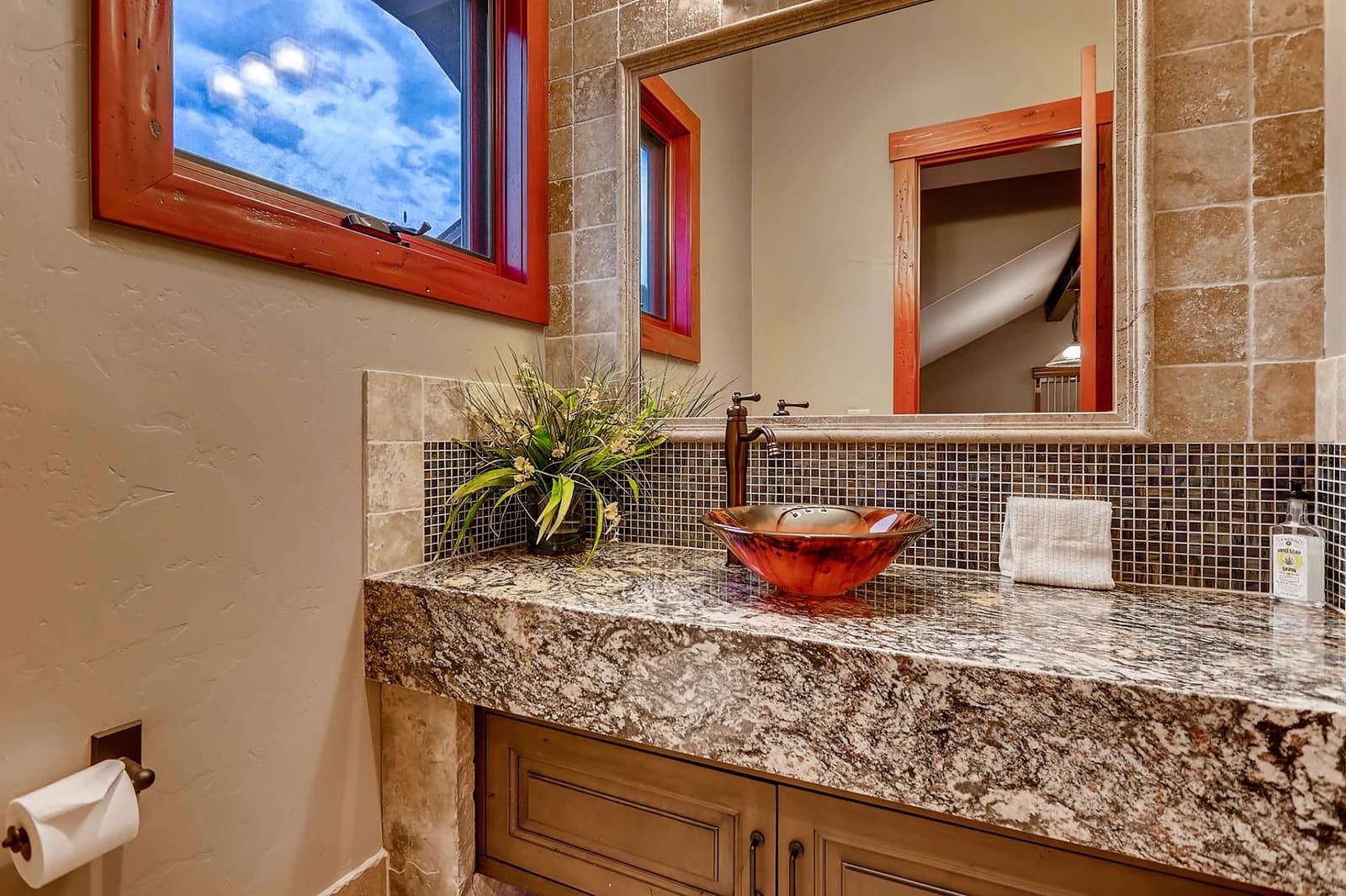 Snow Manor - Image 25