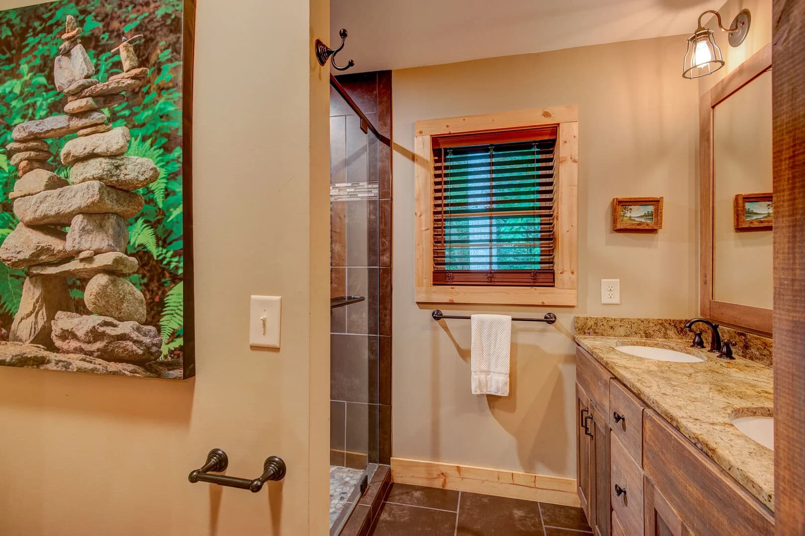 Beech Creek Cabin - Image 24