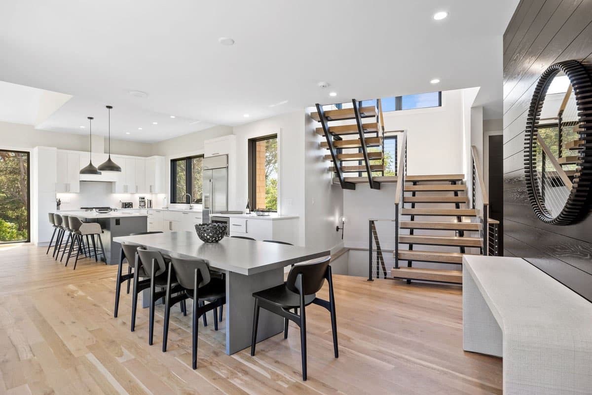 Nauset Heights Luxury - Image 16