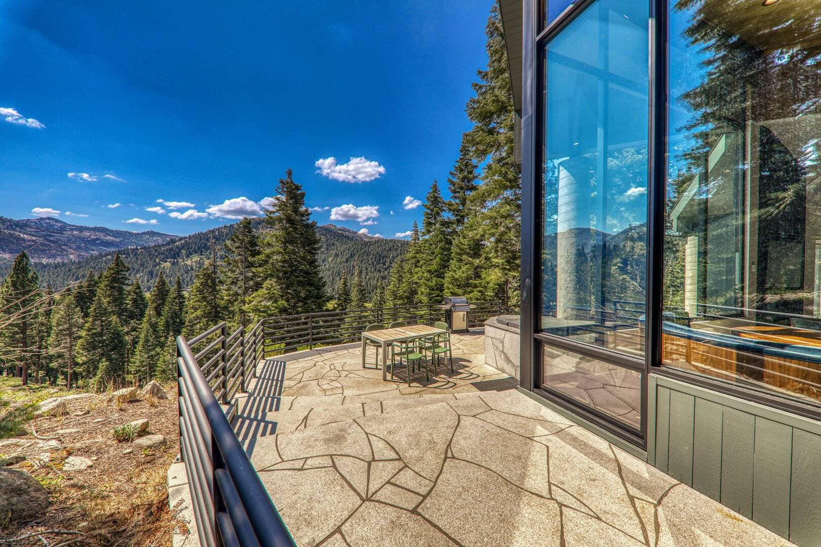 Open Air at Palisades - Image 3