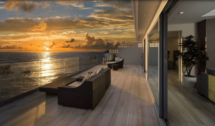 Dolphin Home - Image 2