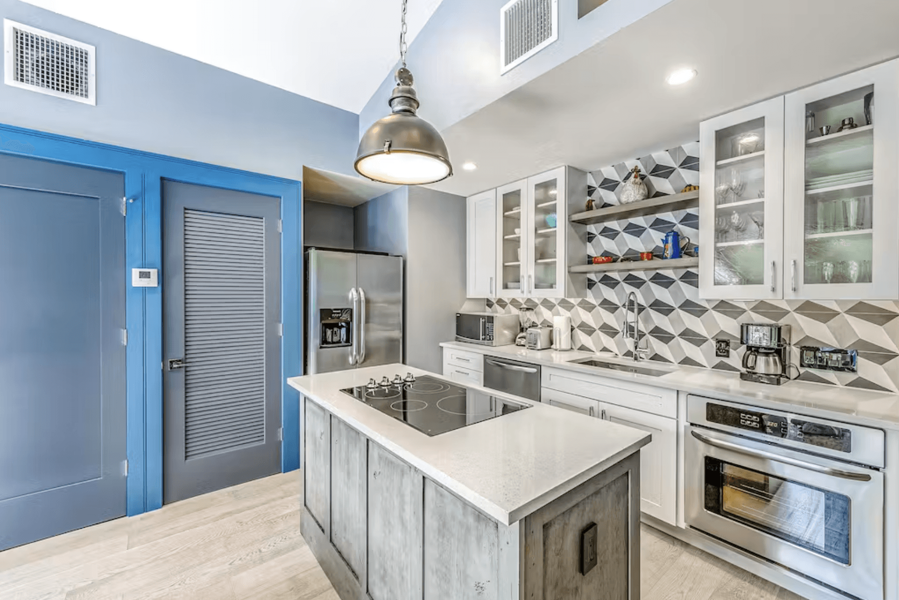 Island Hideaway - Image 3