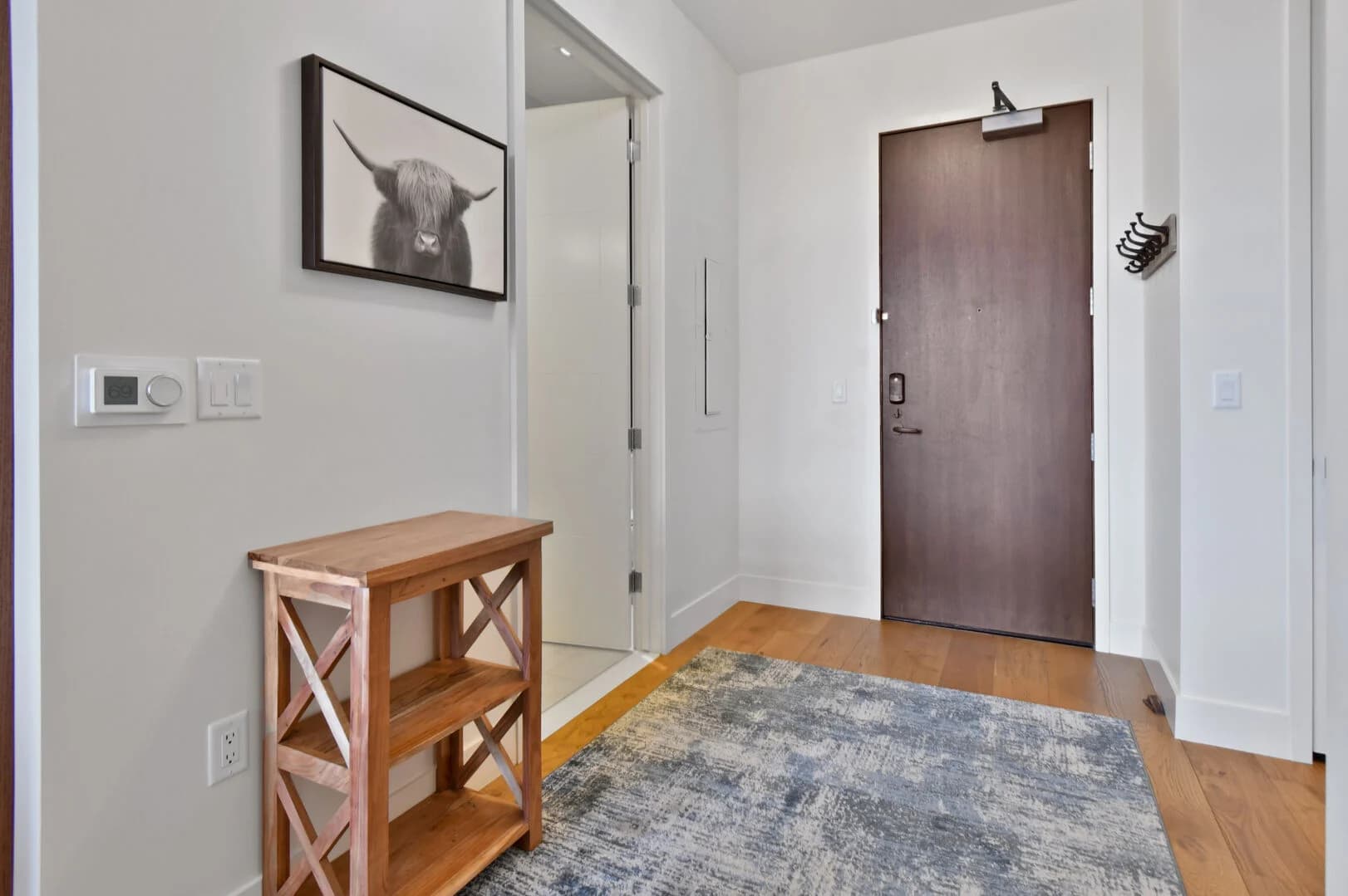 Lift Residence #602 - Image 25