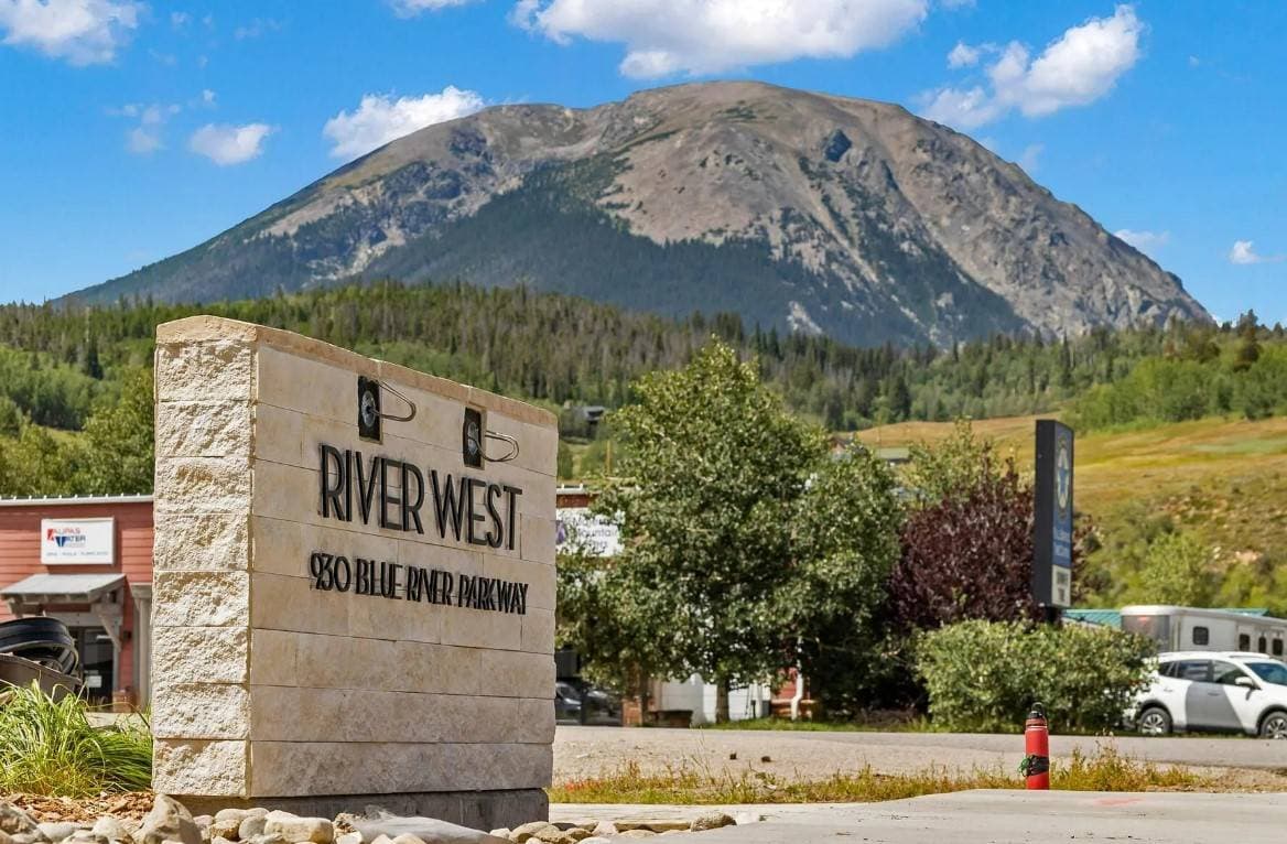 River West #522 - Image 27