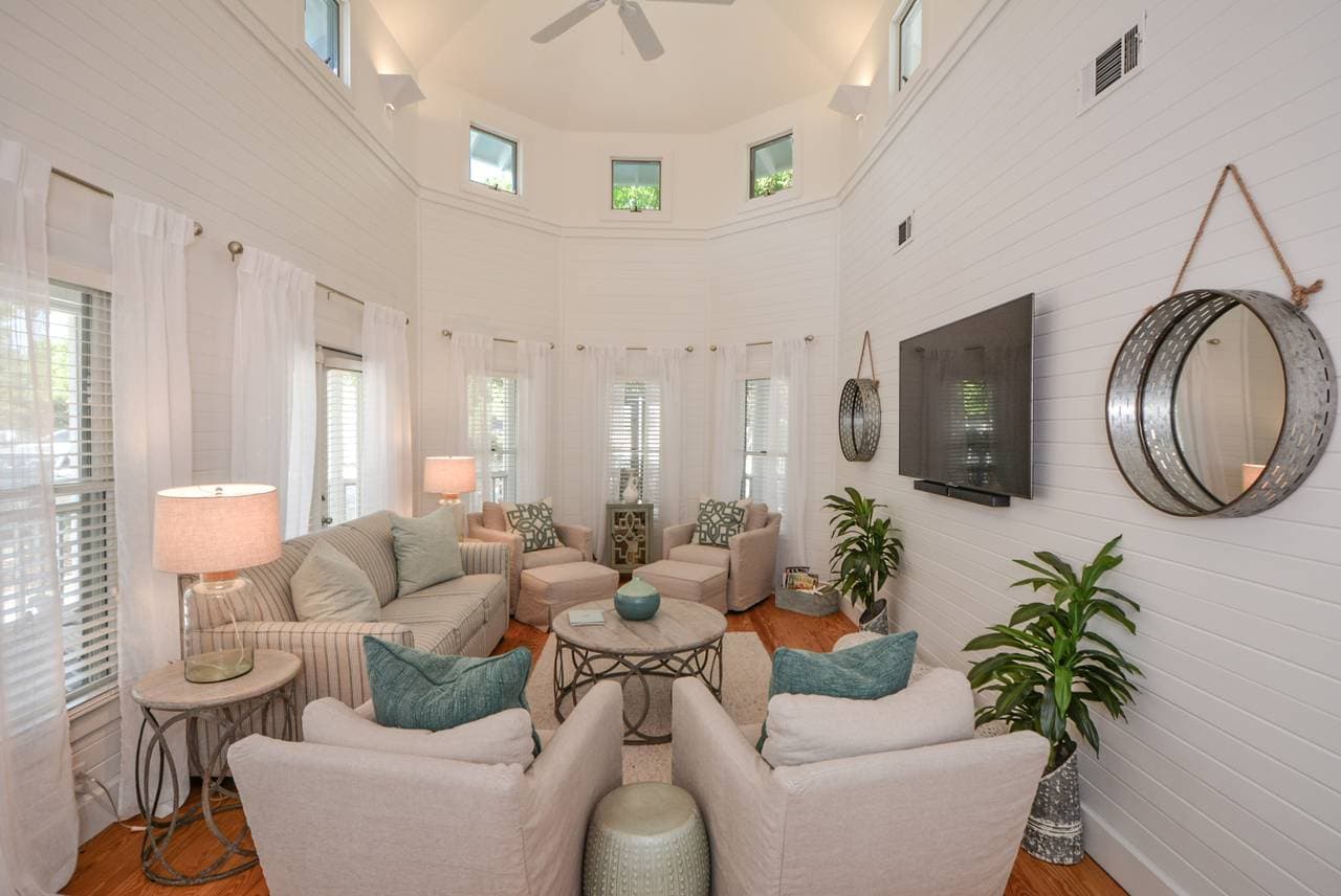 Moorhen Home - Image 4