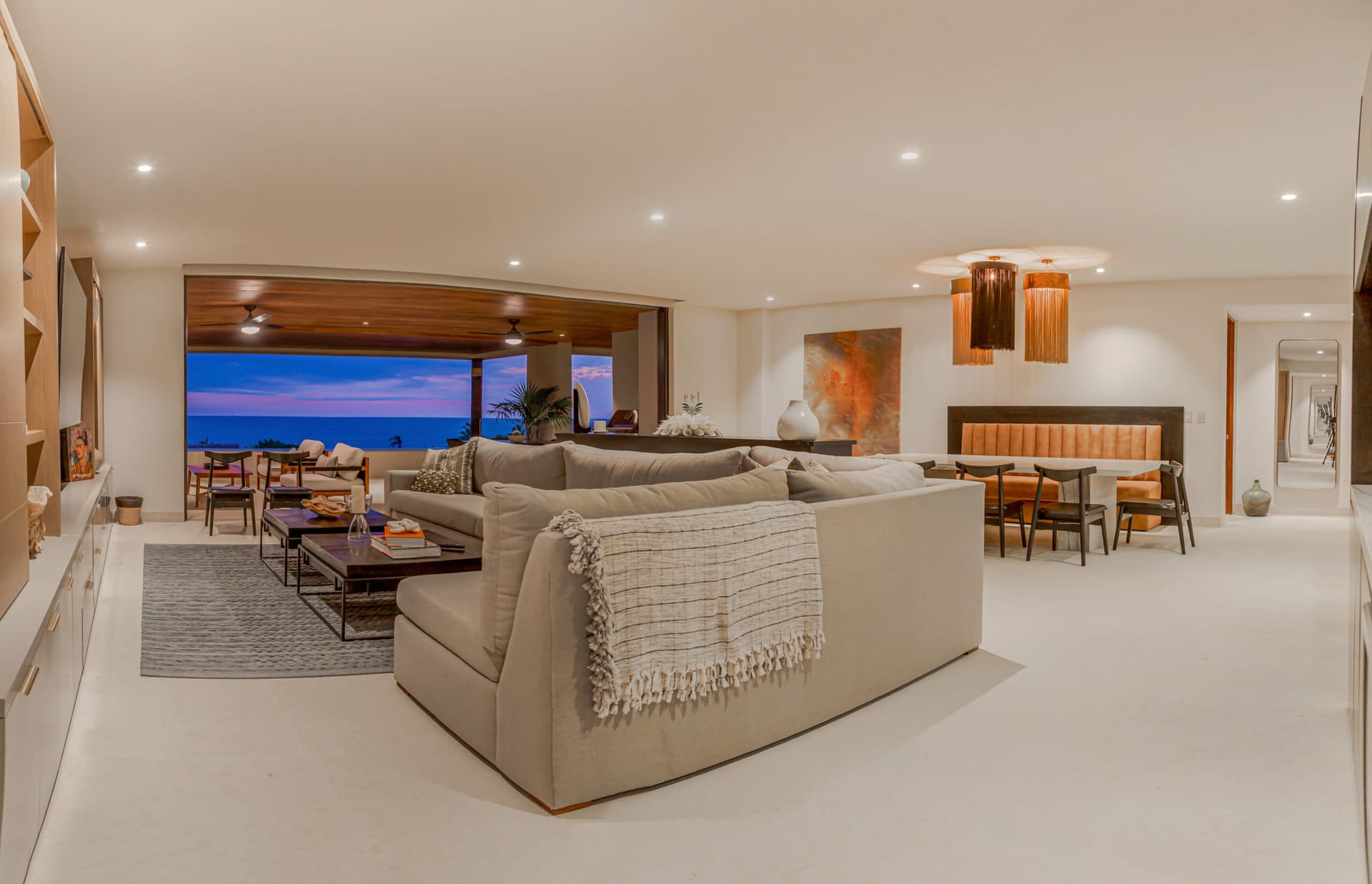 Tau Residences #421 - Image 5