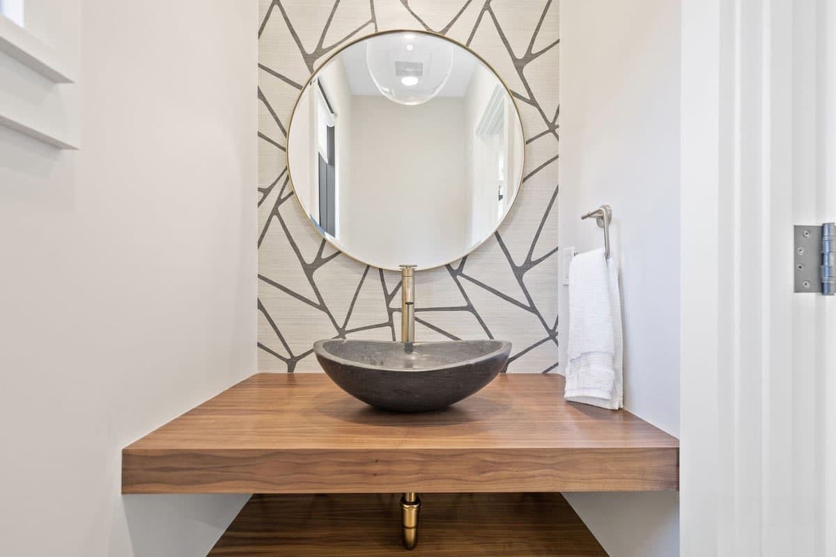 Nauset Heights Luxury - Image 31