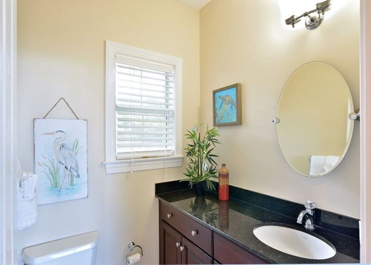 Coastal Comfort - Image 30