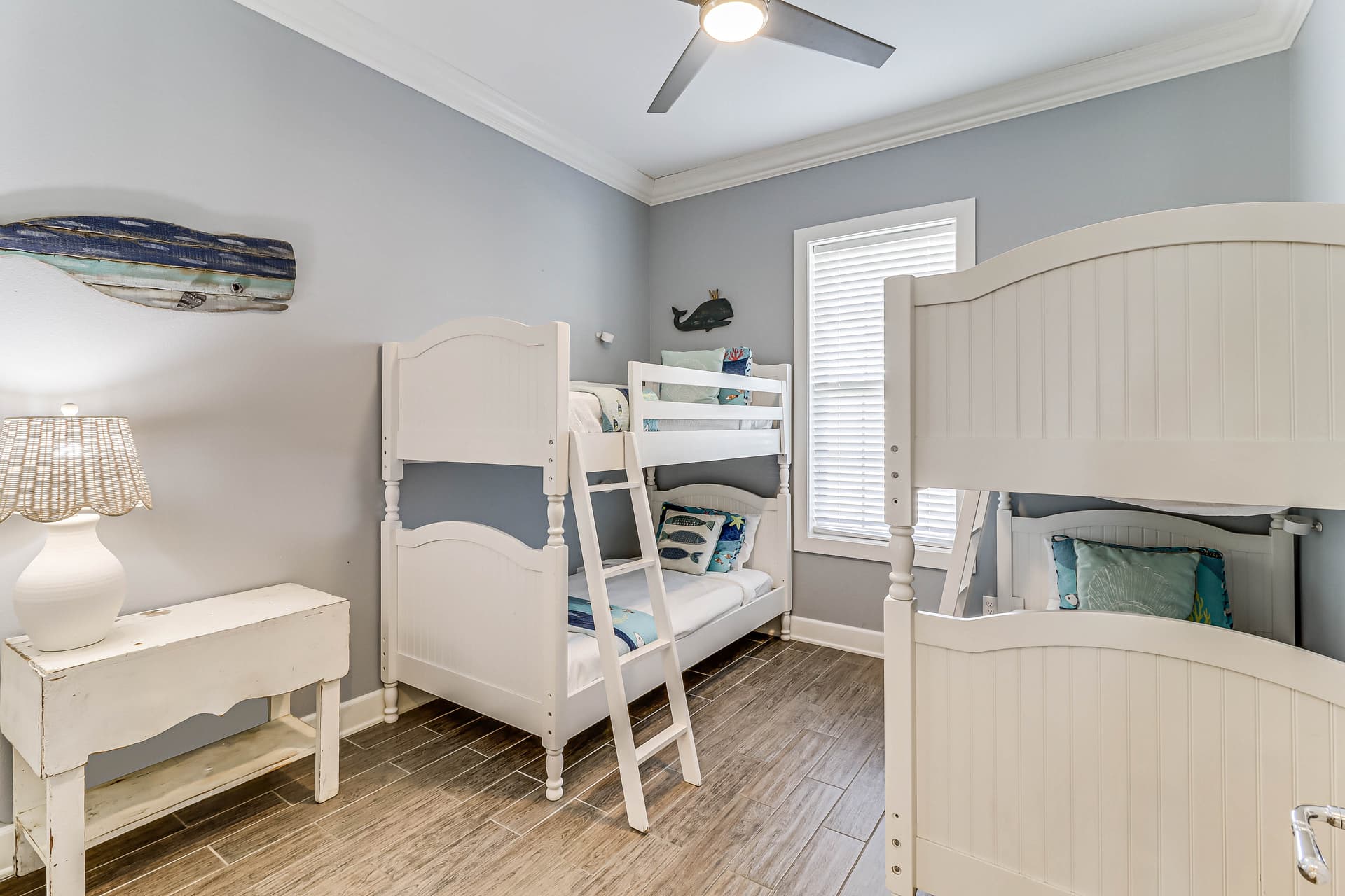 Blue Sea Gate Residence - Image 21