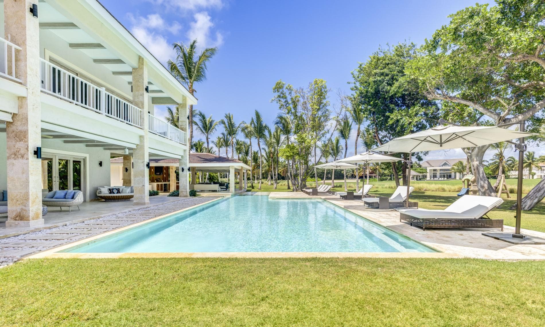 Royale Estate - Image 2