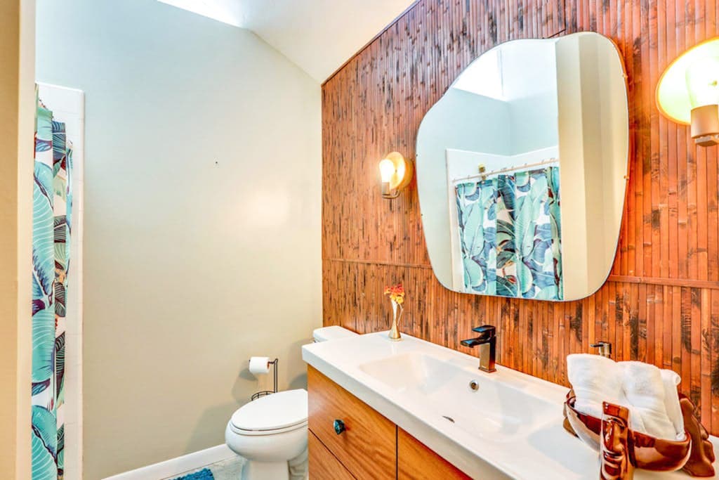 Royal Hawaiian - Image 19