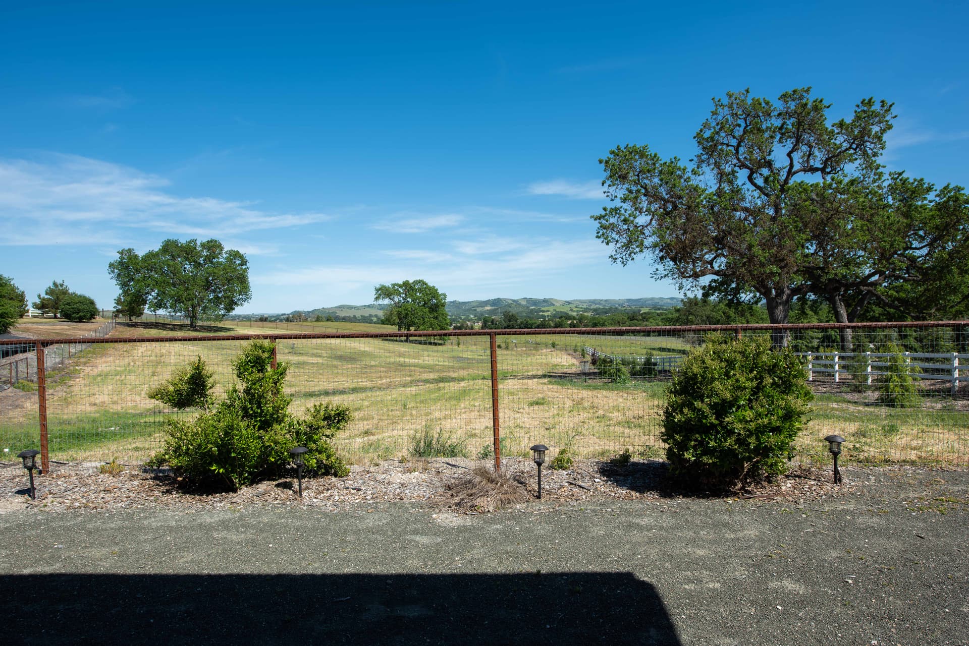 Frontier Hideaway Home - Image 4