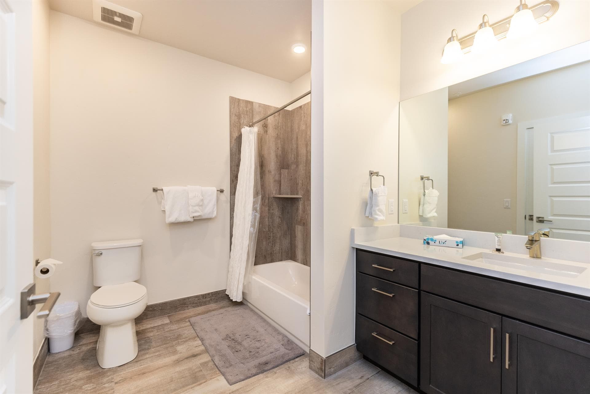 Keystone Serenity Loft - Image 11