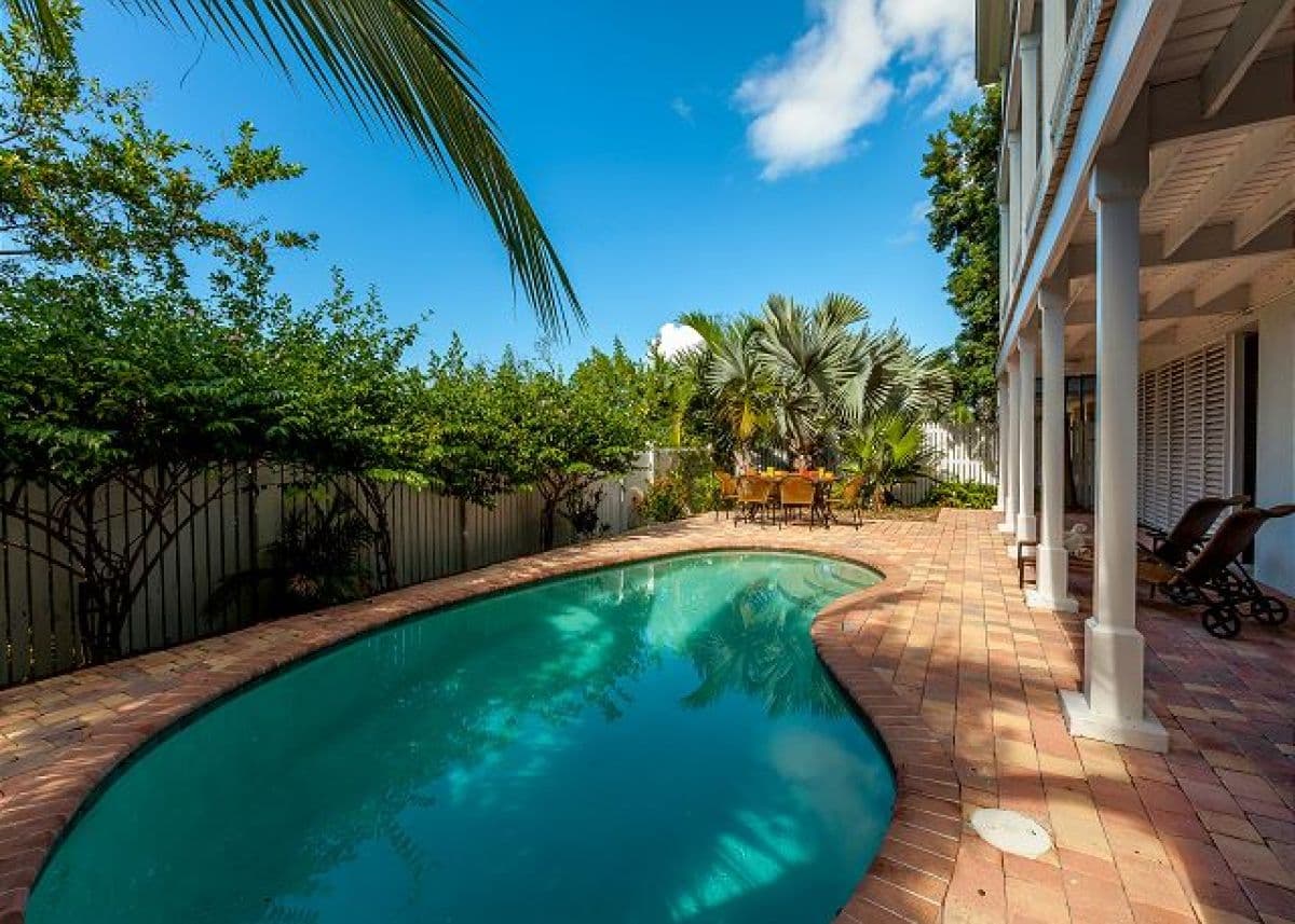 Coastal Comfort - Image 2