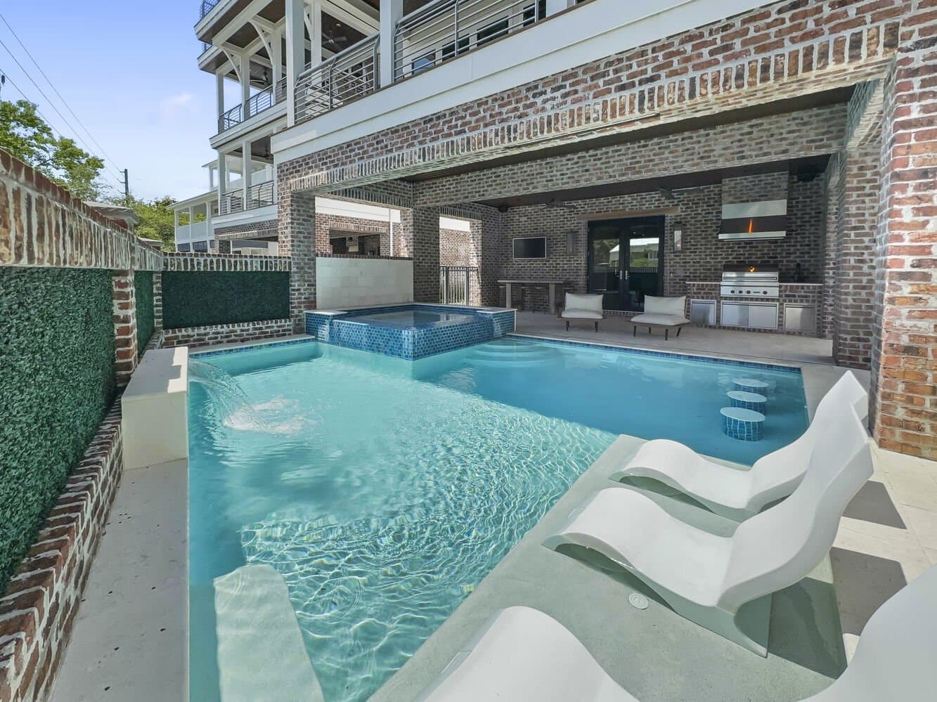 Summer Wind - Image 2