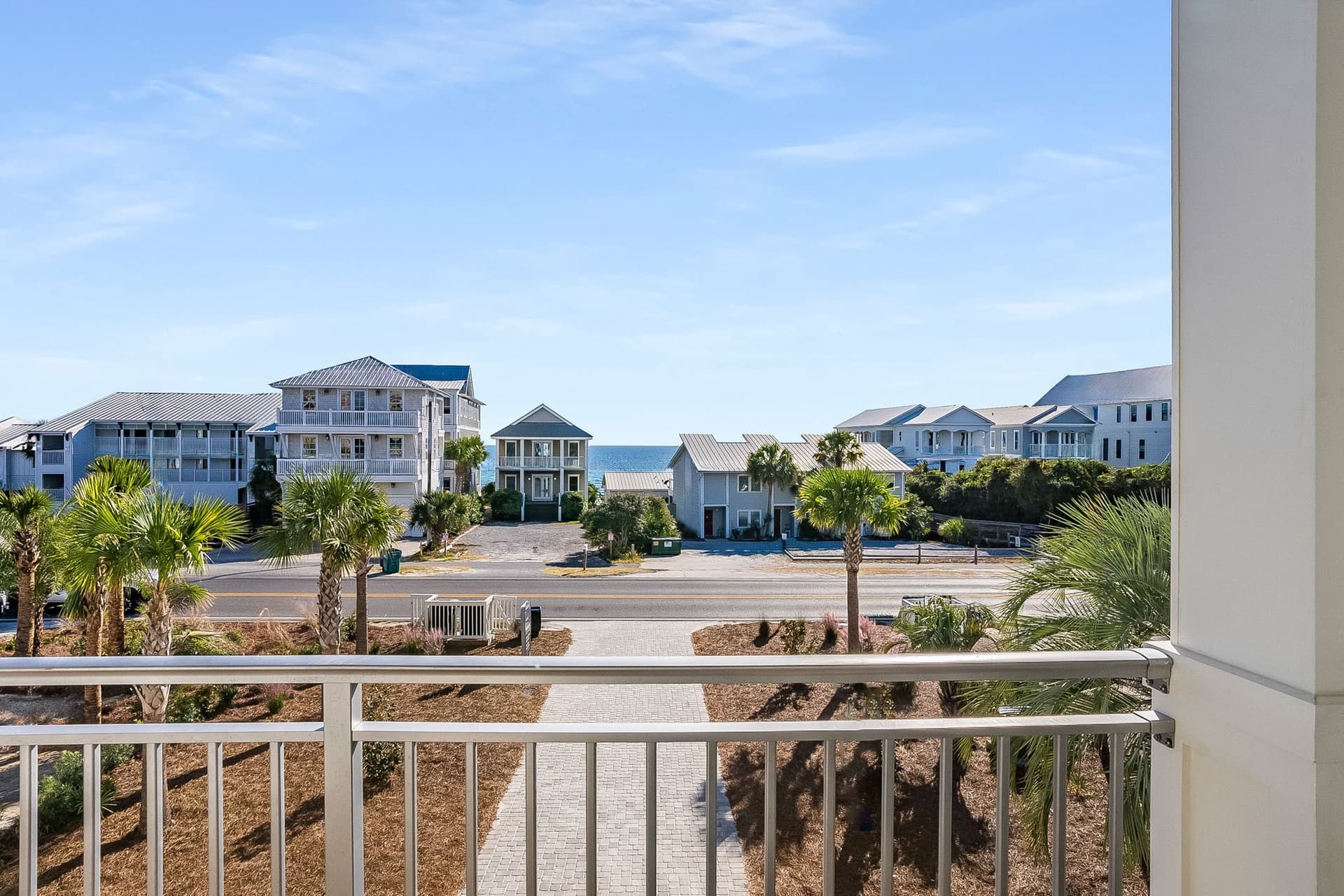 Coastal Comfort - Image 27