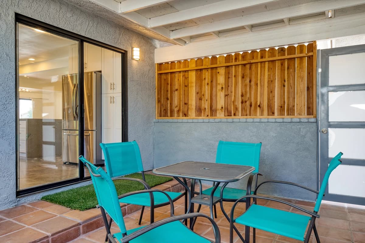 Quinta Blue - Image 23