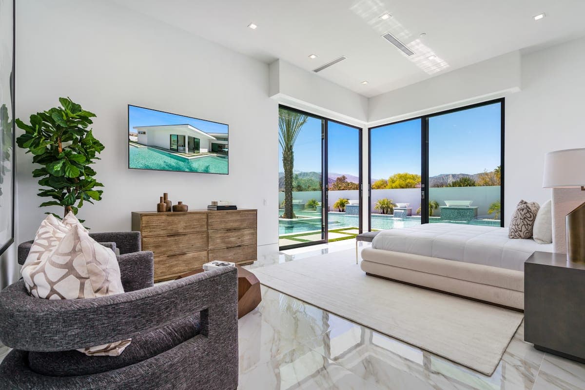 Bravo Villa #13 - Image 12