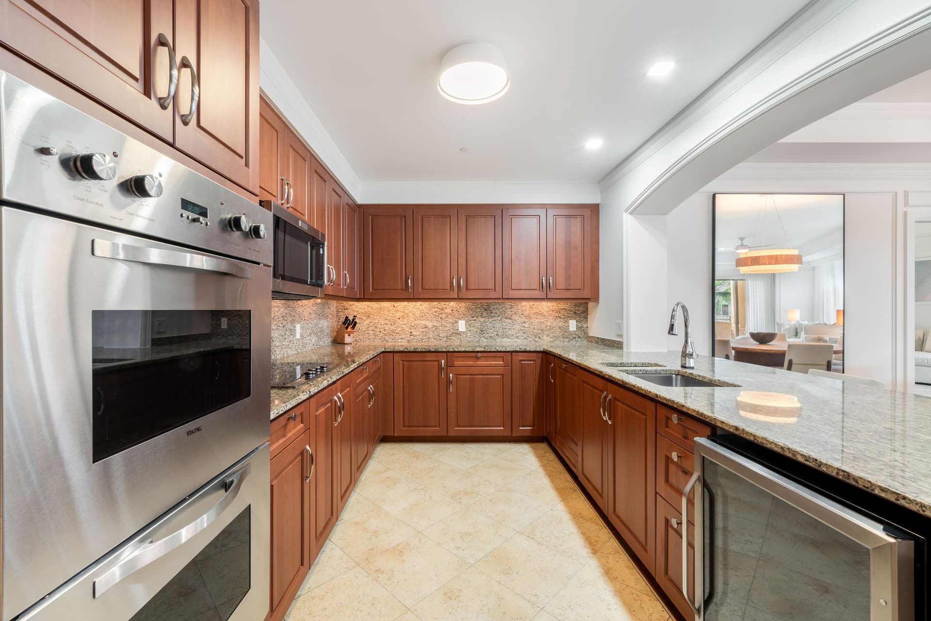 Ritz-Carlton Residence #303 - Image 5