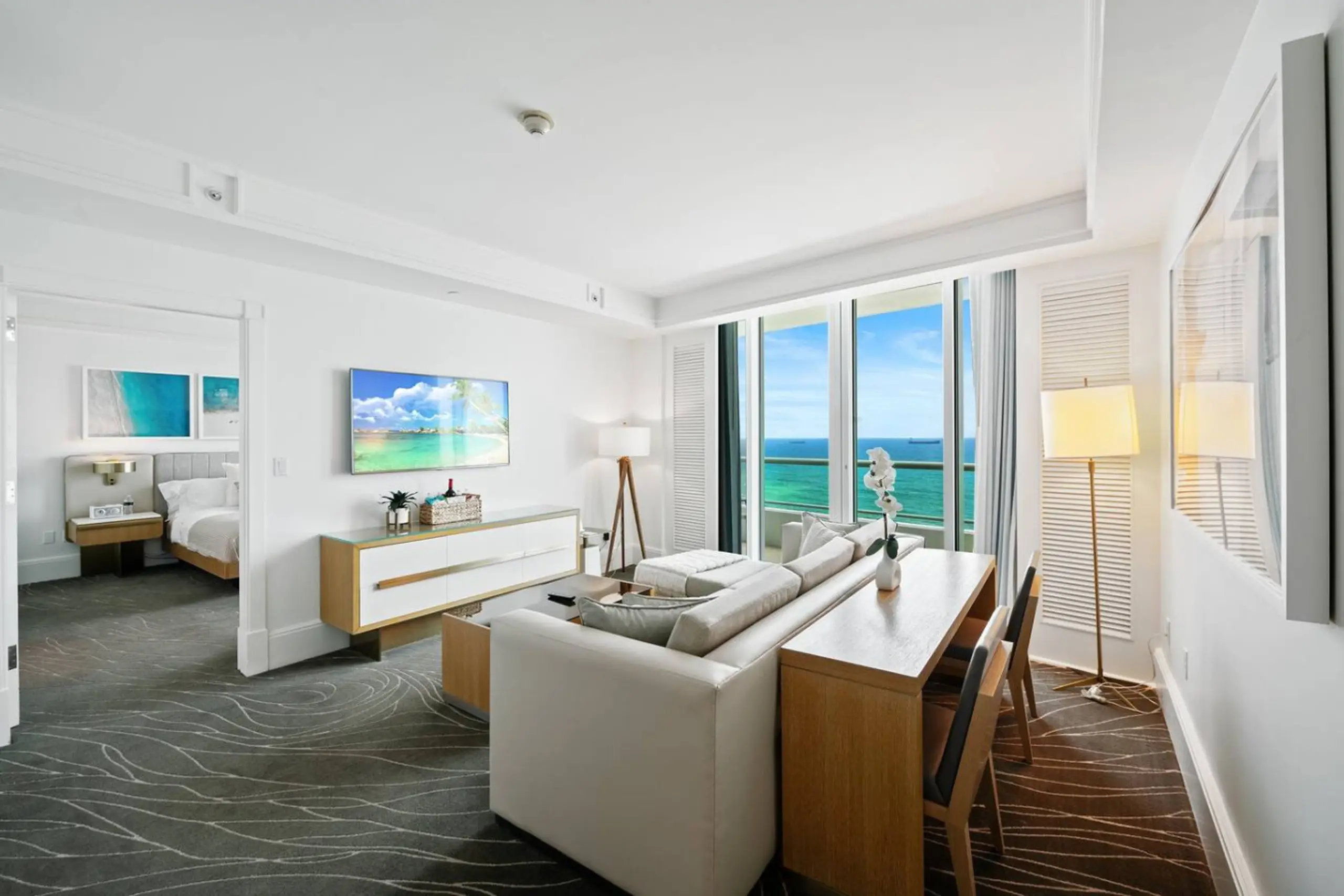 Elysian Residence #1605 at The Ritz-Carlton - Image 3