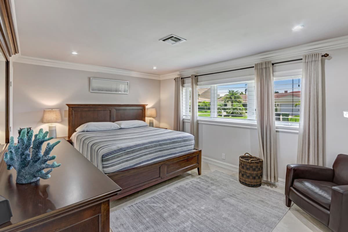 Ocean Mist Home - Image 16