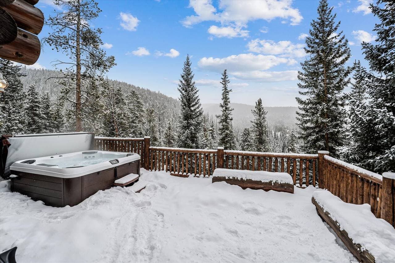 Modern Log Cabin - Image 48