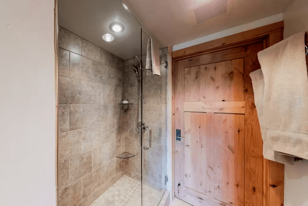 Elkhorn Springs Getaway - Image 21