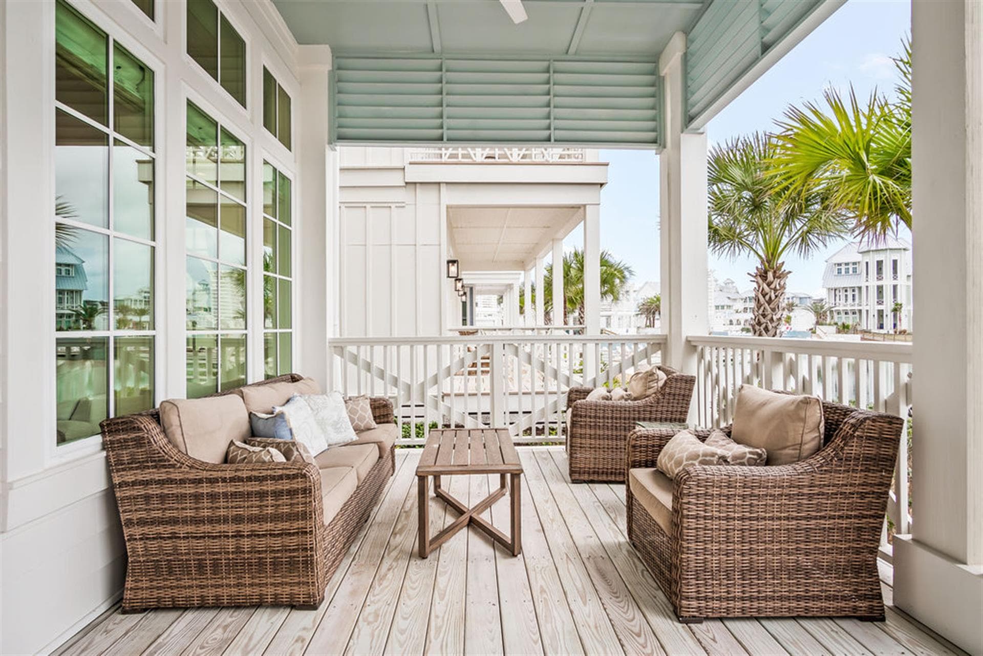 Hello Darlin' - Image 56